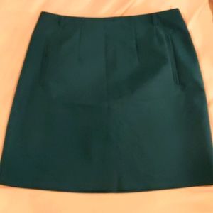 H&M forest green skirt, size 8